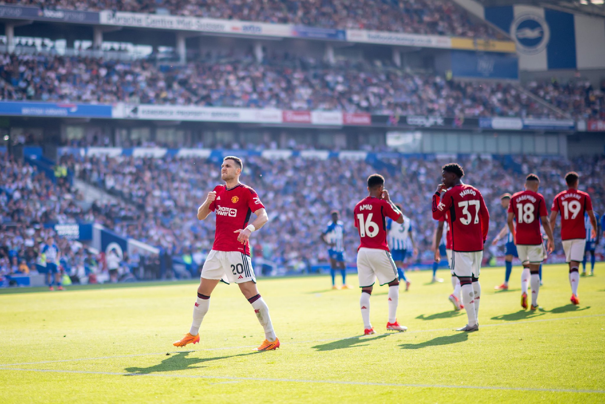 与雄鹿队的 与雄鹿队的